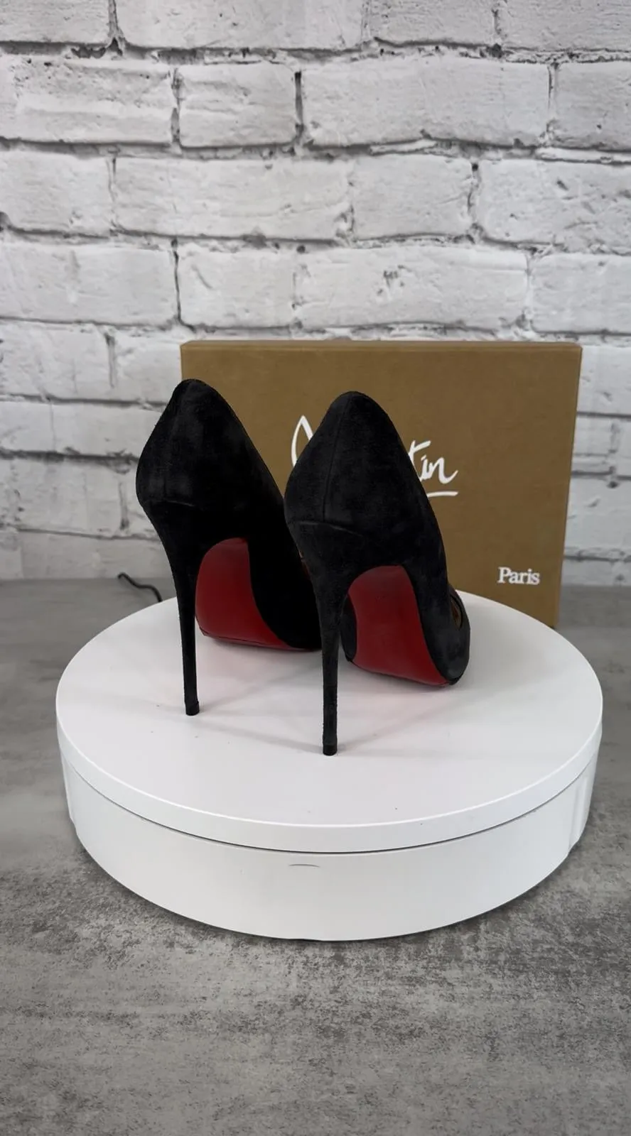CHRISTIAN LOUBOUTIN SO KATE SUEDE PUMPS