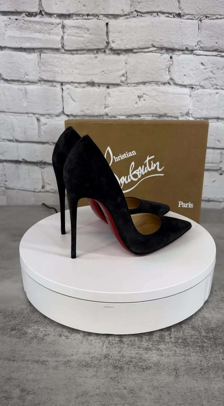 CHRISTIAN LOUBOUTIN SO KATE SUEDE PUMPS