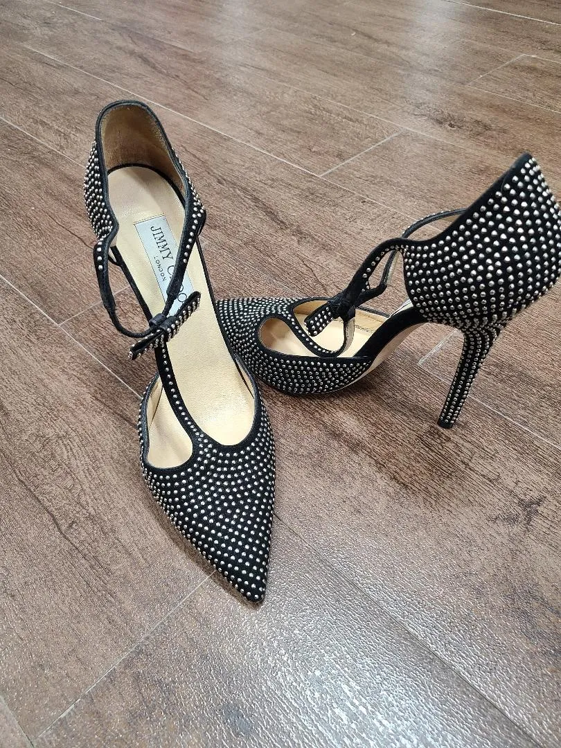 Jimmy Choo Black 37.5 Pumps