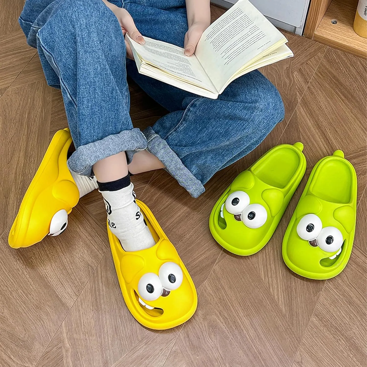 Summer Big Eye Dog Slippers, Unisex Cute Cartoon Comfy Slippers, Indoor Bathroom Comfy Flat Slide Shoes, Non-Slip Lightweight Shower Beach Pool Outdoor Slides