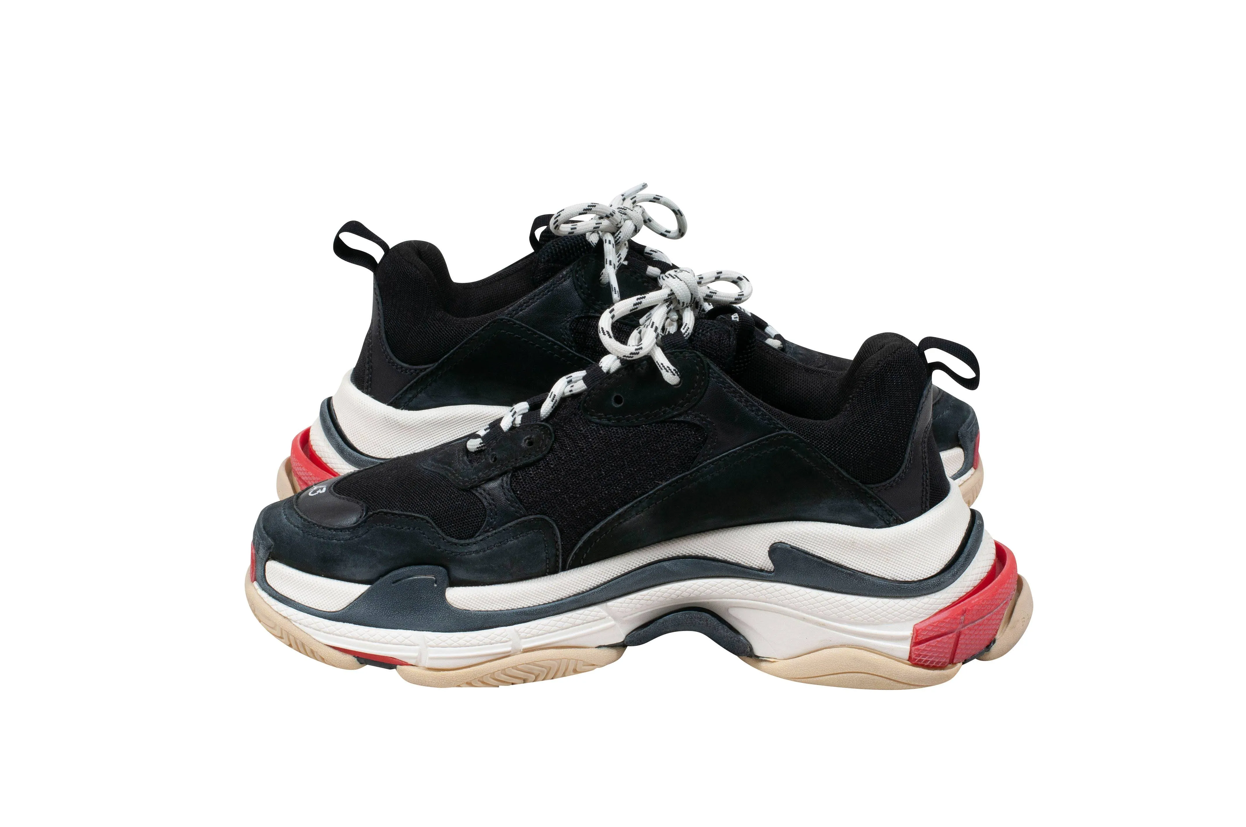 Triple S (Black)