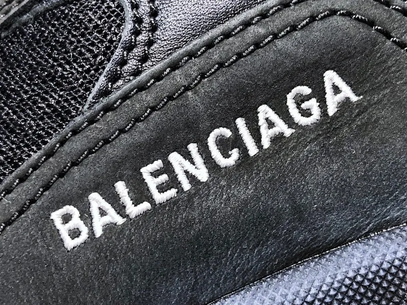 Triple S Sneaker "Triple Black Clear Sole"