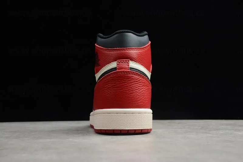 WMNS Air Jordan 1 AJ1 Retro High - Bred Toe
